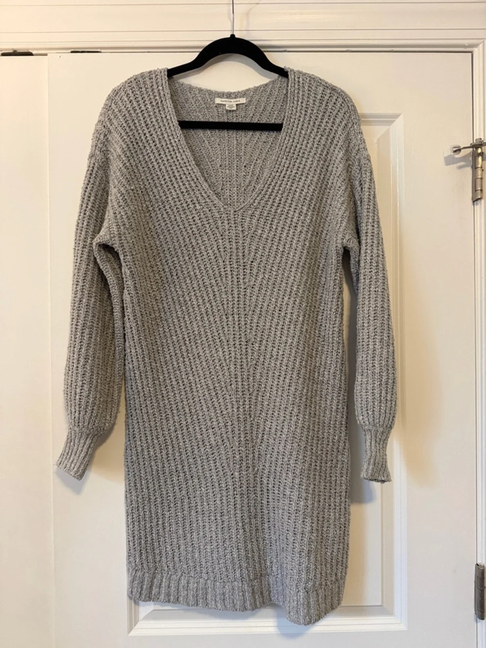 American Eagle Cozy V-Neck Gray Knit Sweater Dress - Picture 1 of 3